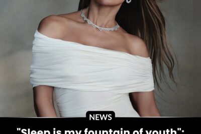 “Sleep is my fountain of youth”: Jennifer Lopez reveals the 3 key rules (and 1 cheap drugstore staple) behind her stunning, makeup-free glow at 54.