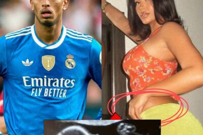 “I can’t stay silent this time…” — Jude Bellingham sent the entire online community into a frenzy last night when he revealed shocking family news: his partner is pregnant! But the “bombshell” didn’t stop there… Jude also disclosed an unexpected detail about the baby, leaving Real Madrid fans and the entire football world stunned. This moment instantly turned him from a rising star at the Bernabéu into the center of social media chatter, overshadowing all predictions for the new season with an emotionally charged personal drama. 👉Read full this shock news here: