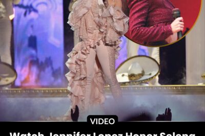 Watch Jennifer Lopez Honor Selena With a 20-Year Anniversary Billboard Medley as Los Dinos Join Her Onstage, Turning the Arena Into Absolute Silence