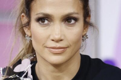 Jennifer Lopez’s Breathtaking Strapless Ballgown Looks Like It’s Made of Hundreds of Flower Petals